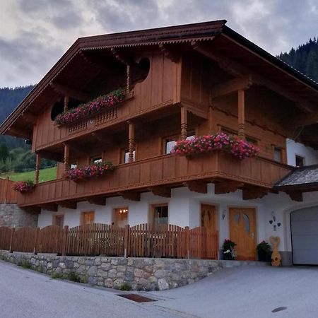 Апартаменти Haus Valentina Альпбах Екстер'єр фото